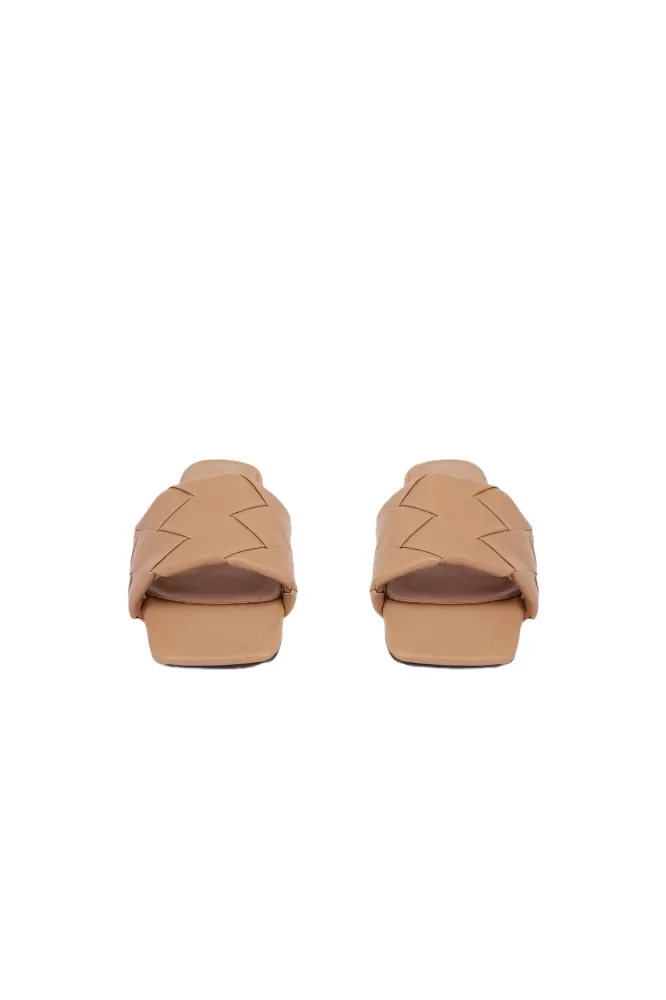 Amalia Mules - Camel