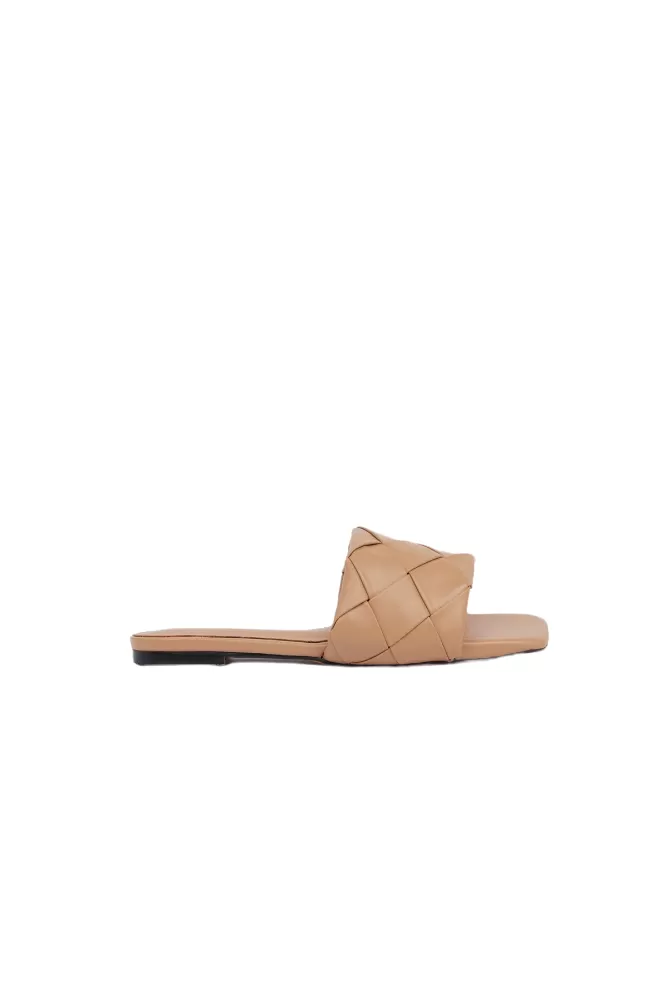 Amalia Mules - Camel