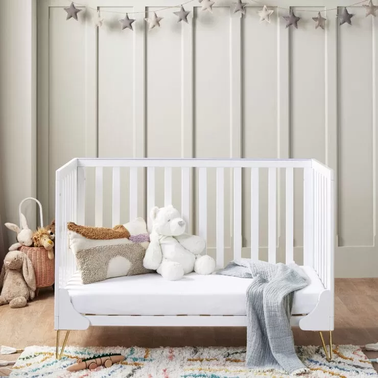 Babymore Kimi Cot Bed - White