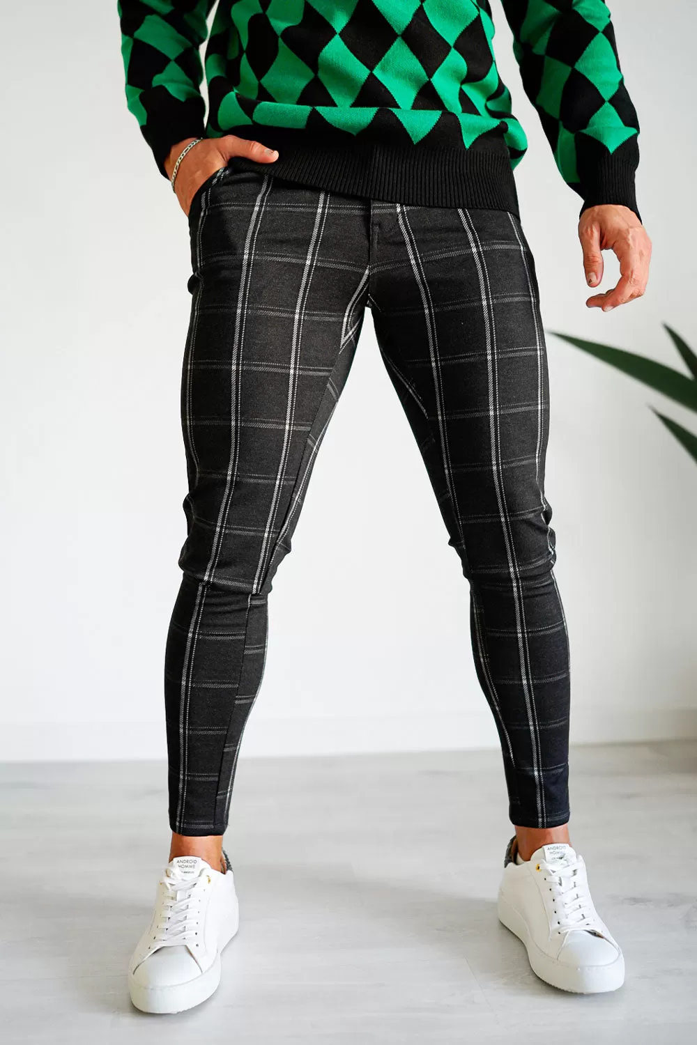 Buy $80 Free Shipping Men's Black Plaid Skinny Pants