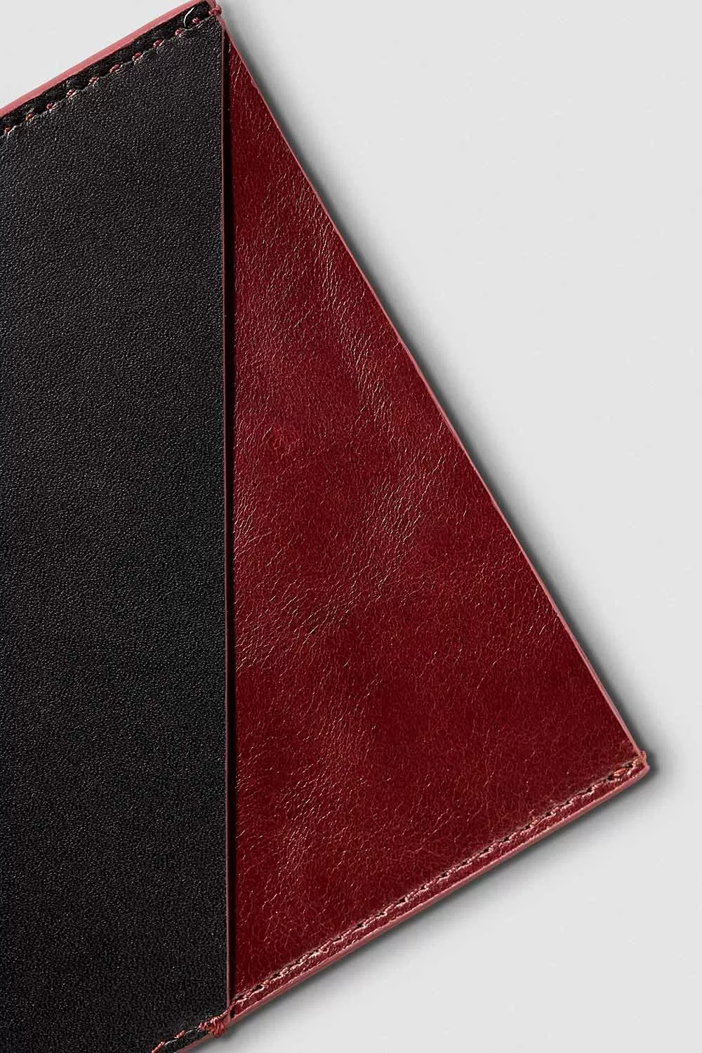 ETA | LEATHER PASSPORT HOLDER