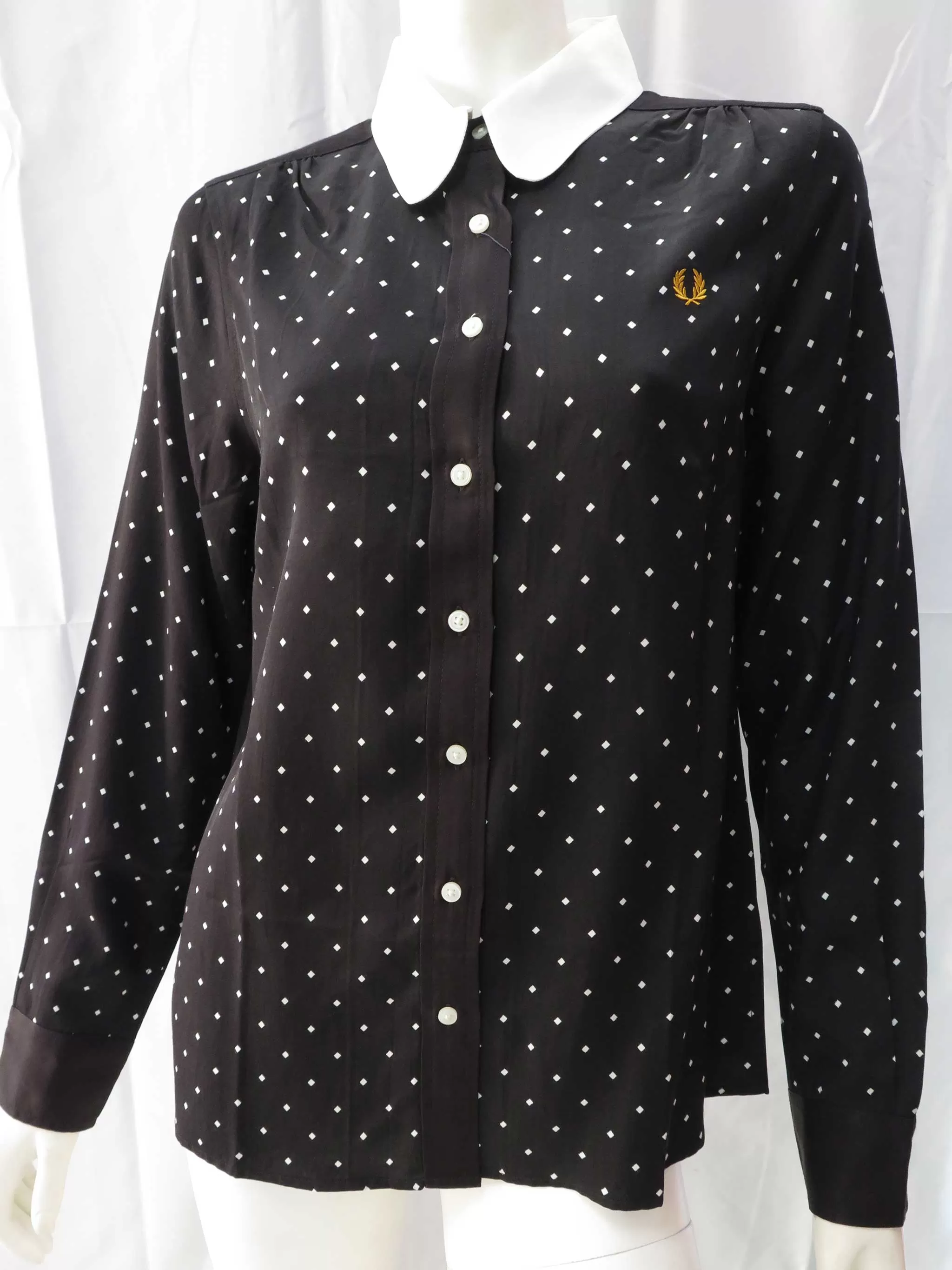 LADIES FRED PERRY DIAMOND PRINT SHIRT (BLACK)