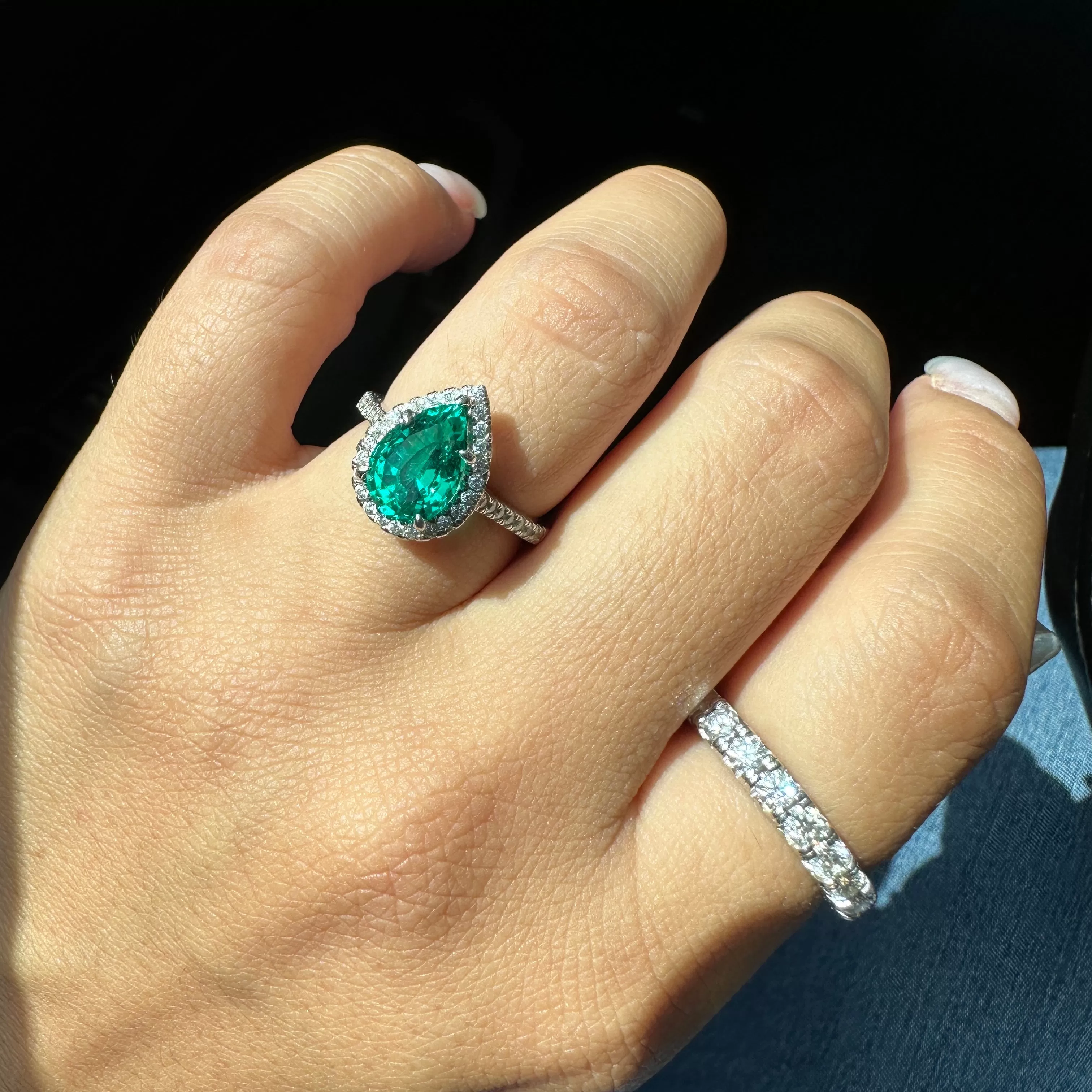 NISSI EMERALD RING