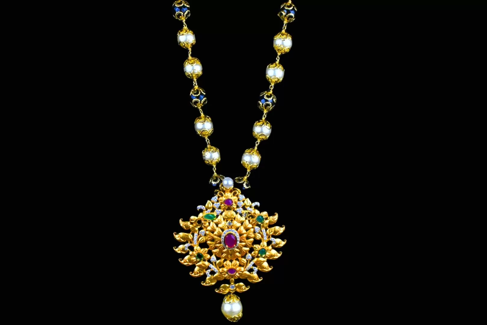 Ruby Emrald Pendant With Pearls Necklace By Asp Fashion Jewellery