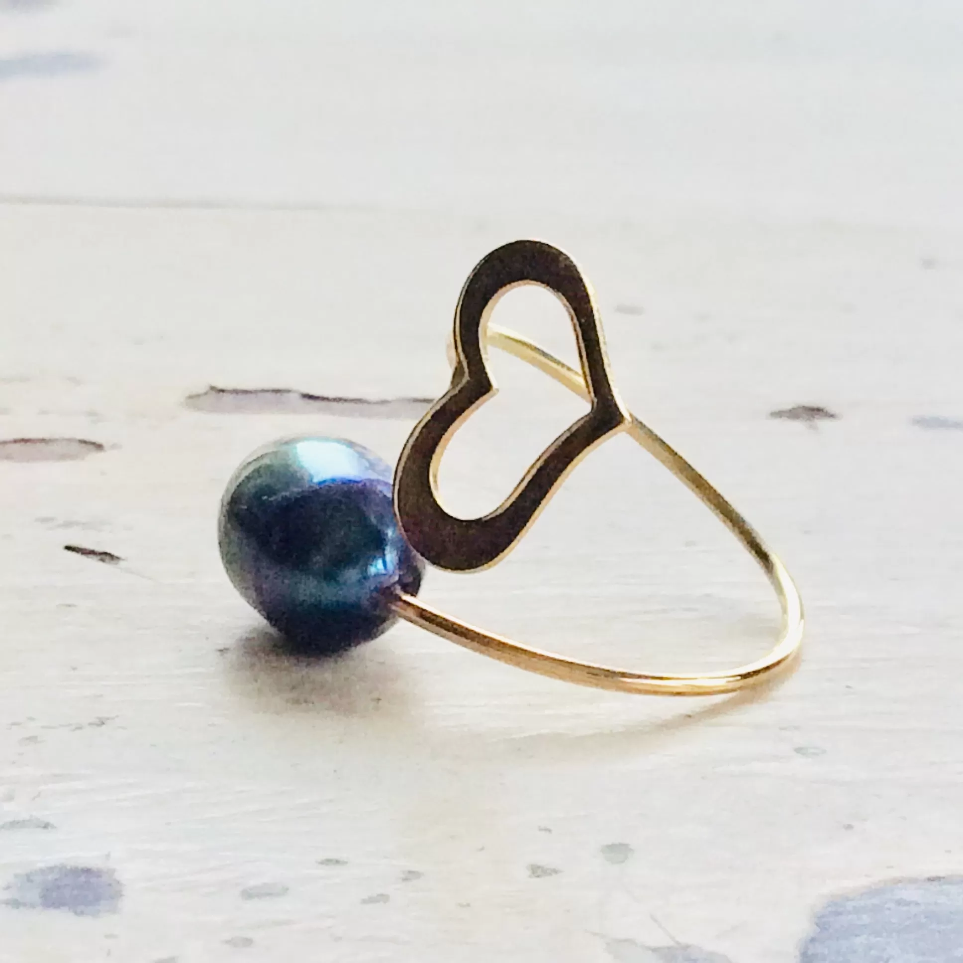 Solid Gold 18K Minimalist Heart Pearl Ring