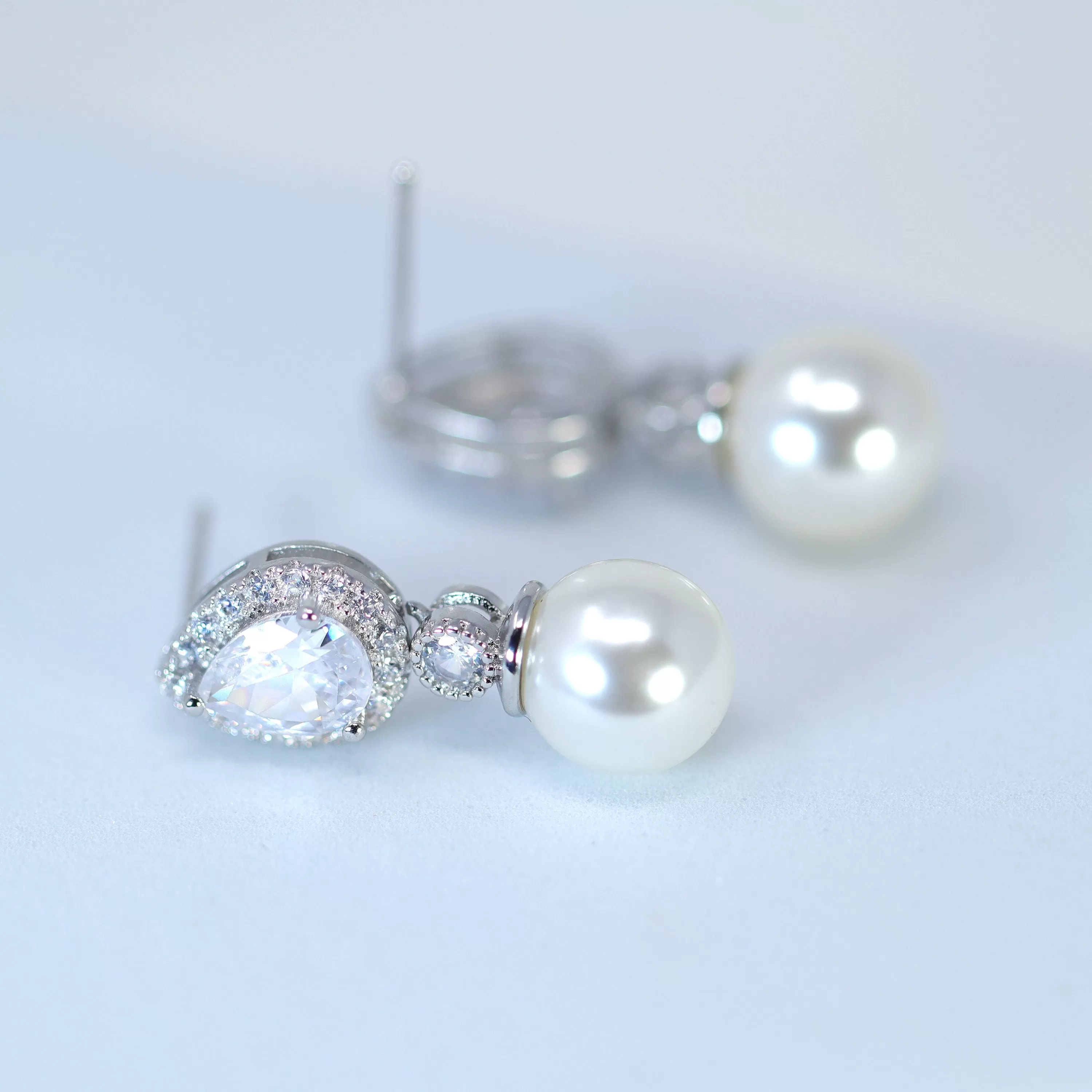 Swarovski crystal Dainty Pearl Drop Bridal Earrings, Crystal Bridal Earrings, Statement Earrings Cz