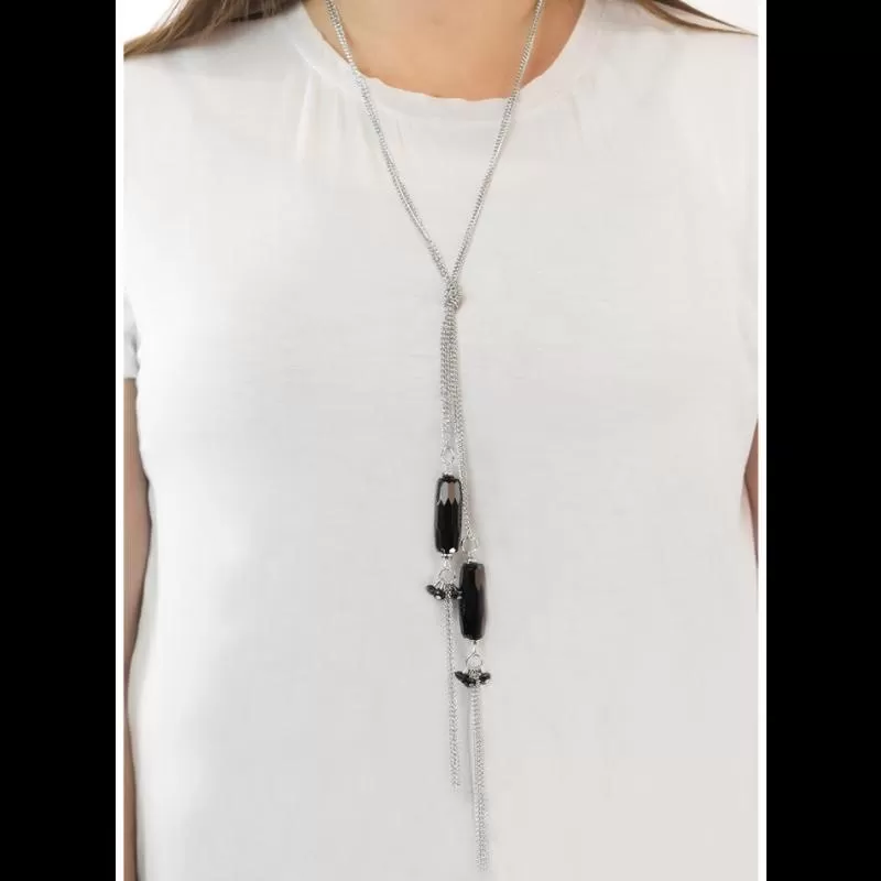 Worth the Tassel Black Necklace